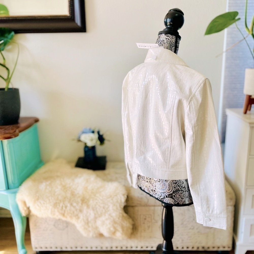 NWT Alice + Olivia Chloe Croc Embossed Vegan Leather Cropped Jacket, XL - Picture 14 of 16